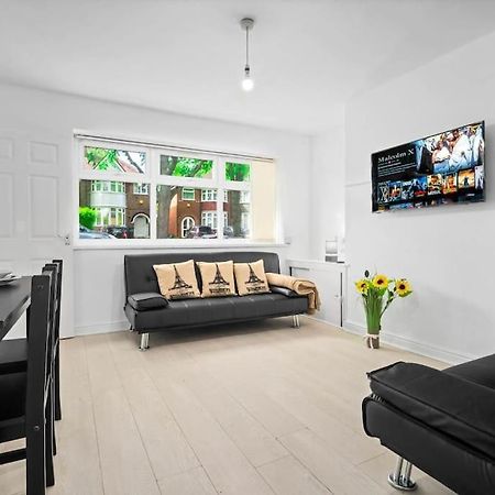 Jlr, Nec, B'Ham, Contractors Villa Birmingham Buitenkant foto
